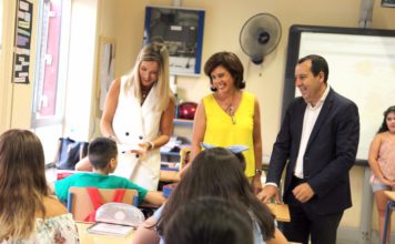 Más de 155.000 escolares y de 10.800 docentes comienzan hoy el curso en segundo ciclo de infantil, primaria y educación especial