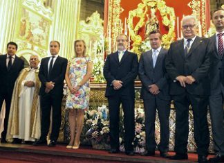 Ofrenda floral a la Patrona de Málaga