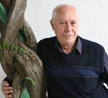 El ciclo Damas de Noche lleva a Vélez-Málaga al poeta Antonio Carvajal
