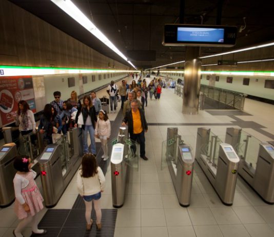 López anuncia la próxima autorización del Consejo de Gobierno para contratar el tramo del Metro de Málaga en El Perchel