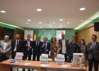 Un “Chupete Solidario” para apoyar y difundir la labor de las entidades sociales malagueñas