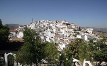 La Diputación instala puntos wifi en espacios públicos de 17 municipios
