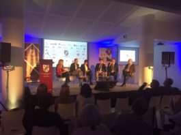 Bendodo defiende la calidad en la oferta, servicios y empleo turístico como claves del éxito de la Costa del Sol como destino