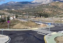 Fallece tras quedar atrapado bajo un camión hormigonera en Riogordo