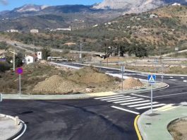Fallece tras quedar atrapado bajo un camión hormigonera en Riogordo
