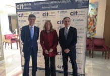 Bendodo apela a la cooperación institucional para sacar adelante el proyecto del tren de la Costa del Sol