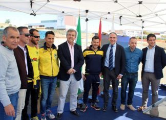 Bendodo resalta el esfuerzo del Ayuntamiento de Estepona en la mejora de las instalaciones deportivas