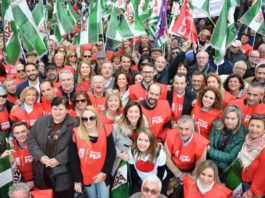 Ruiz Espejo acusa a Rajoy de encerrarse en el Palacio de Congresos de Marbella y no escuchar a los pensionistas malagueños