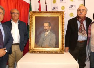 Donan el retrato original de uno de los fundadores de la Asociación de la Prensa de Málaga
