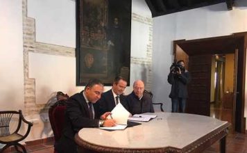 La Diputación y la Agrupación de Cofradías colaborarán en la promoción turística y cultural de la Semana Santa