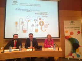 Andalucía Emprende convoca una nueva edición de la Aceleradora de Torremolinos para 8 proyectos turísticos innovadores
