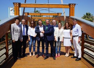 Una nueva actuación de la Senda Litoral une Torrox con Vélez-Málaga