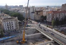 La Junta inicia la colocación de las vigas para reconstruir el Puente de Tetuán afectado por la obra del Metro de Málaga