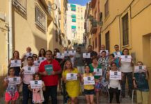 Concentración en calle Hurtado para reclamar la eliminación de barreras arquitectónicas