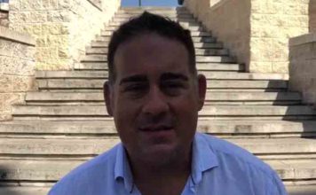 LIBRES exige que la opinión de los malagueños se tenga en cuenta al cambiar el recorrido de Semana Santa