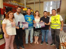La candidatura de Teresa Rodríguez en Málaga muestra su apoyo a los bomberos en huelga