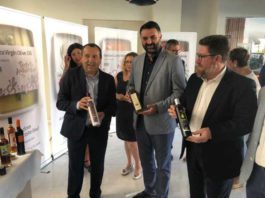 La Junta subraya los grandes beneficios que aporta a Andalucía la unión entre el turismo y el sector agroalimentario