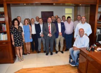 La Fundación de la Uva Pasa contribuirá a mejorar la comercialización y las expectativas económicas del sector