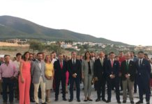 Bendodo destaca la apuesta de las empresas agroalimentarias malagueñas por la expansión