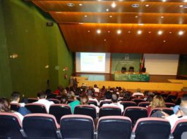 Conferencia de Antonio Pérez Rielo en el Hospital Costa del Sol