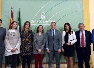 Bendodo recalca en Málaga que el Gobierno de la Junta tiene una única voz comprometida con los andaluces