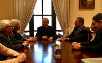 Los consejeros de Presidencia y Cultura se reúnen con el Obispo de Málaga para conocer la situación de la catedral