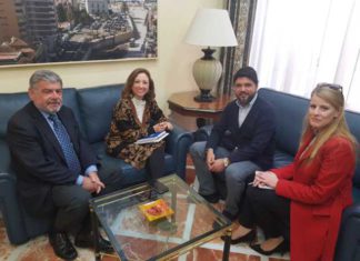 La Junta garantiza a la AJE su apuesta por empresas y autónomos con una batería de medidas