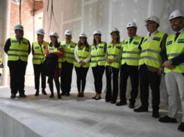 Del Pozo visita junto al ministro de Cultura y Deporte las obras del museo del Sitio de los Dólmenes de Antequera
