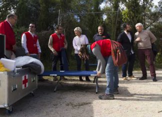 Cruz Roja Española recrea un campo de refugiados en La Noria, Málaga