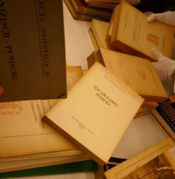 El Museo de Málaga recibe uno de los legados bibliográficos sobre la cultura fenicia más relevantes a nivel mundial