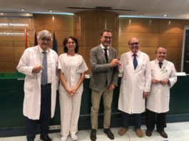 El Hospital Regional de Málaga celebra la implantación del marcapasos número diez mil tras su comienzo en 1975