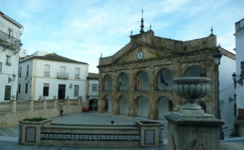 Rocío Ruiz condena el presunto asesinato machista de una mujer en Cortes de la Frontera