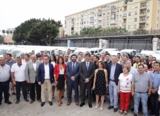 La Junta entrega 12 vehículos a entidades locales malagueñas de menos de 20.000 habitantes