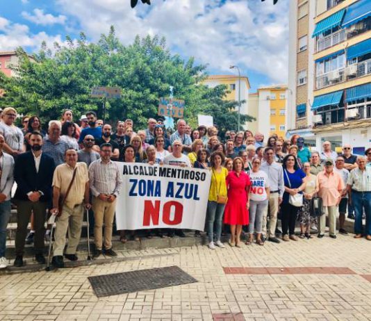 El PSOE lamenta “el show del alcalde con la Zona Azul” y le insta a “refrendar su negativa en comisión votando a favor de la moción del PSOE”