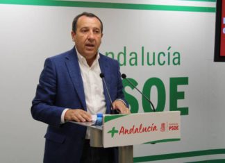 El PSOE denuncia la paralización de las contrataciones del SAS en la provincia de Málaga