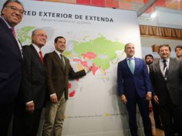Moreno afirma que Andalucía será un refugio para la inversión ante la incertidumbre económica nacional
