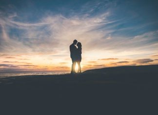 Artículo Periodístico 4.711º: “¿Si pudiésemos nos cambiaríamos el cuerpo?”