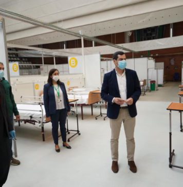 Moreno visita el Hospital Auxiliar de Carranque y destaca la previsión y anticipación con la que actuado el Gobierno andaluz frente al coronavirus