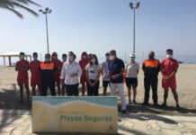La Junta destina a Nerja 56.000 euros para material de seguridad y un total de 45 auxiliares de playas