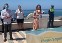 Torrox contará con 30 auxiliares de playas de la Junta y 60.000 euros para materiales de seguridad en la costa