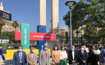 Salado destaca el esfuerzo de las administraciones para convertir a Málaga en destino turístico seguro en el ámbito del transporte