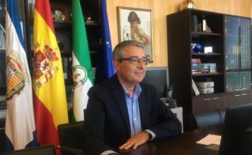 Salado expone el Plan Málaga y las líneas estratégicas de sostenibilidad de la Diputación en un encuentro sobre los nuevos retos de las administraciones