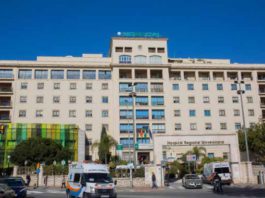 El Hospital Regional de Málaga restringe las visitas para garantizar la seguridad de pacientes, usuarios y profesionales