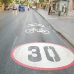 Así cambian las normas de tráfico: más protección para peatones, ciclistas, motoristas y usuarios de patinetes