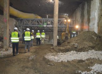 Firmas interesadas en la licitación del montaje de las vías visitan el túnel del Metro de Málaga