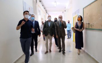 Casi un millar de centros de titularidad de la Junta realizan obras de adecuación para el curso 20-21 por el COVID-19