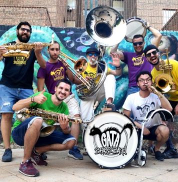 Los espectáculos ‘Gata Brass Band’ y ‘Mobil’ llegan a Marbella este fin de semana de la mano de la Consejería de Cultura y Patrimonio