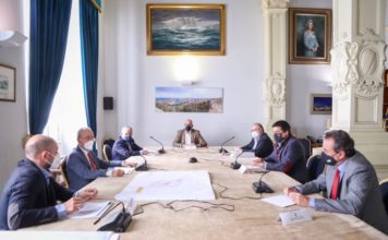 Reunión de Ayuntamientos, Diputación y la UMA sobre Servidumbres Aéreas
