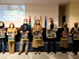Igualdad presenta la campaña sobre acogimiento familiar “Solo quiero un hogar” en Málaga