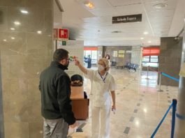 El Área Sanitaria Norte de Málaga implanta el control de temperatura en los accesos al Hospital de Antequera